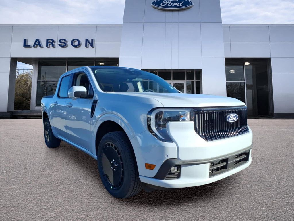 New 2026 Ford Maverick Lobo