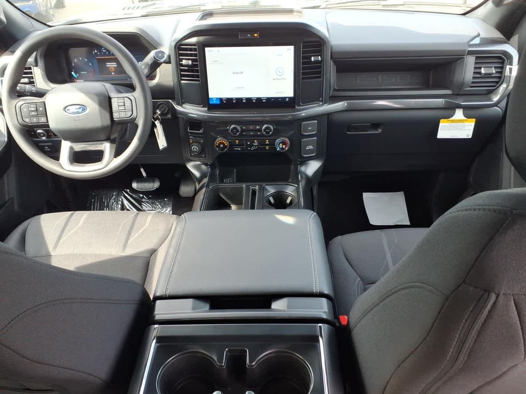 FORD F-150 STX - 9