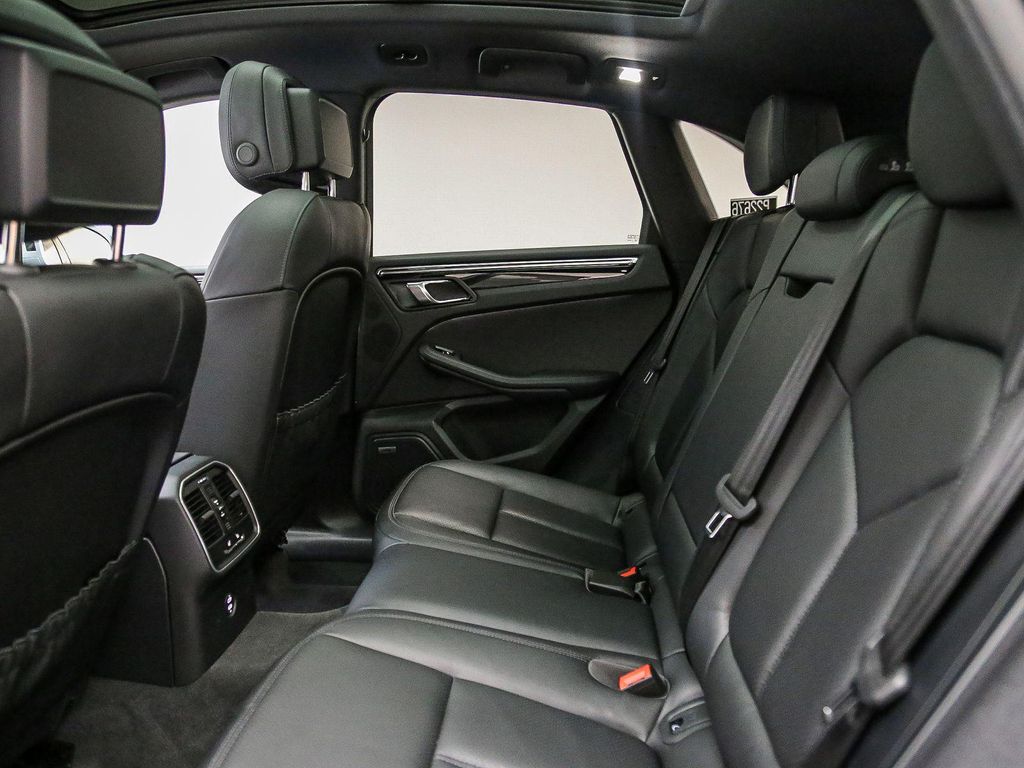 صورة مصغرة 23 لـ 2026 Porsche MACAN