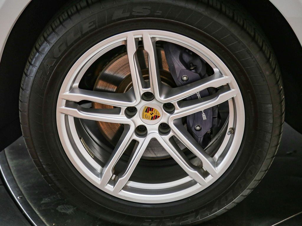 صورة مصغرة 13 لـ 2024 Porsche MACAN