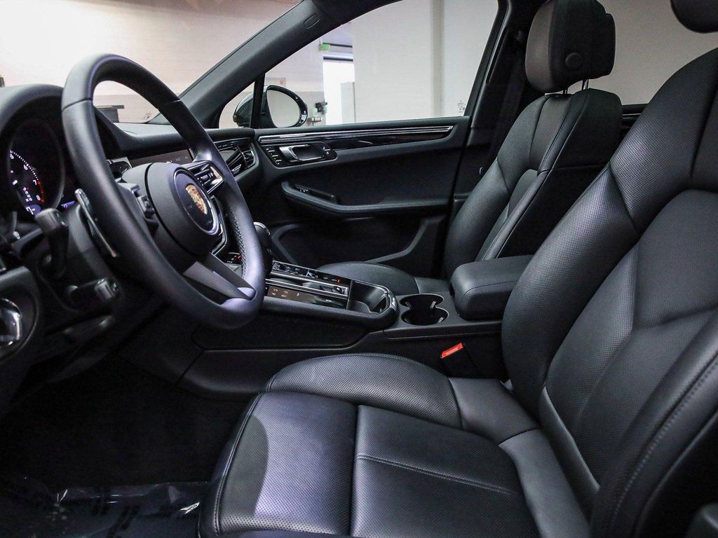 صورة مصغرة 22 لـ 2025 Porsche MACAN