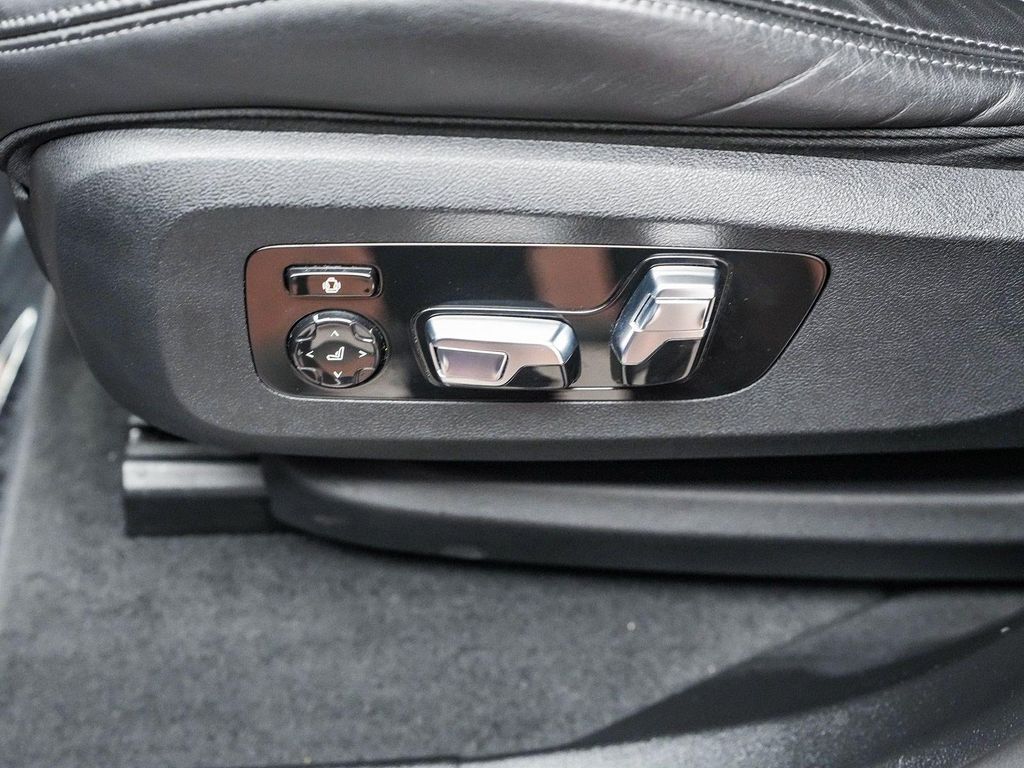 2023 BMW XM BASE 缩略图 21