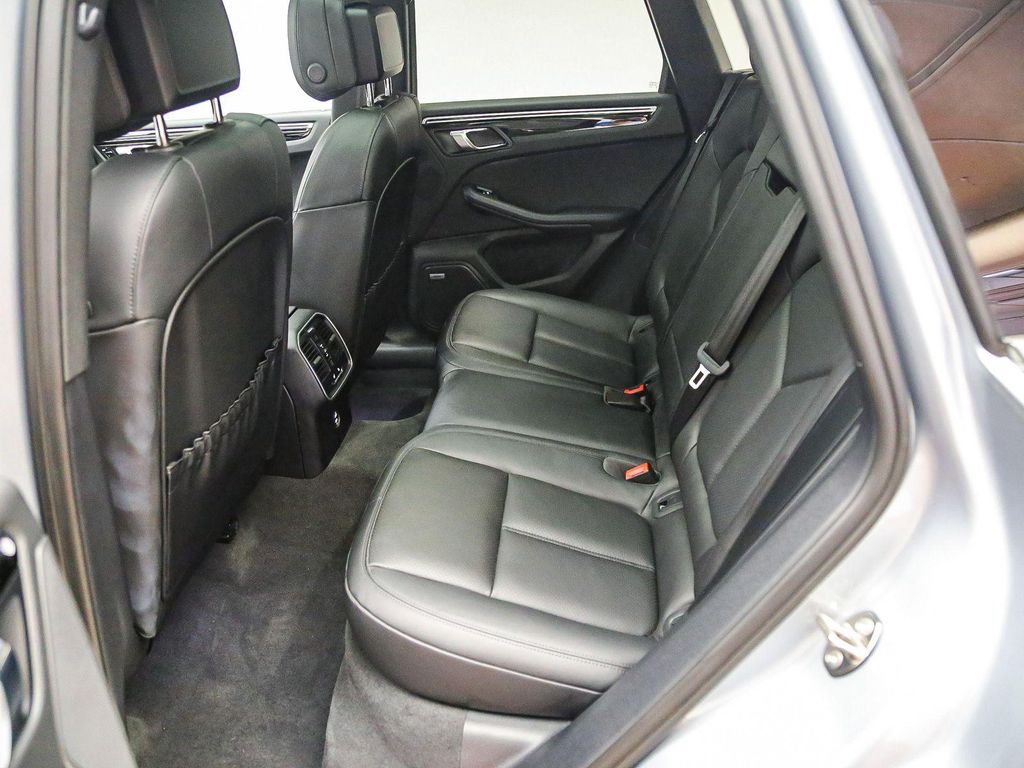صورة مصغرة 23 لـ 2022 Porsche MACAN