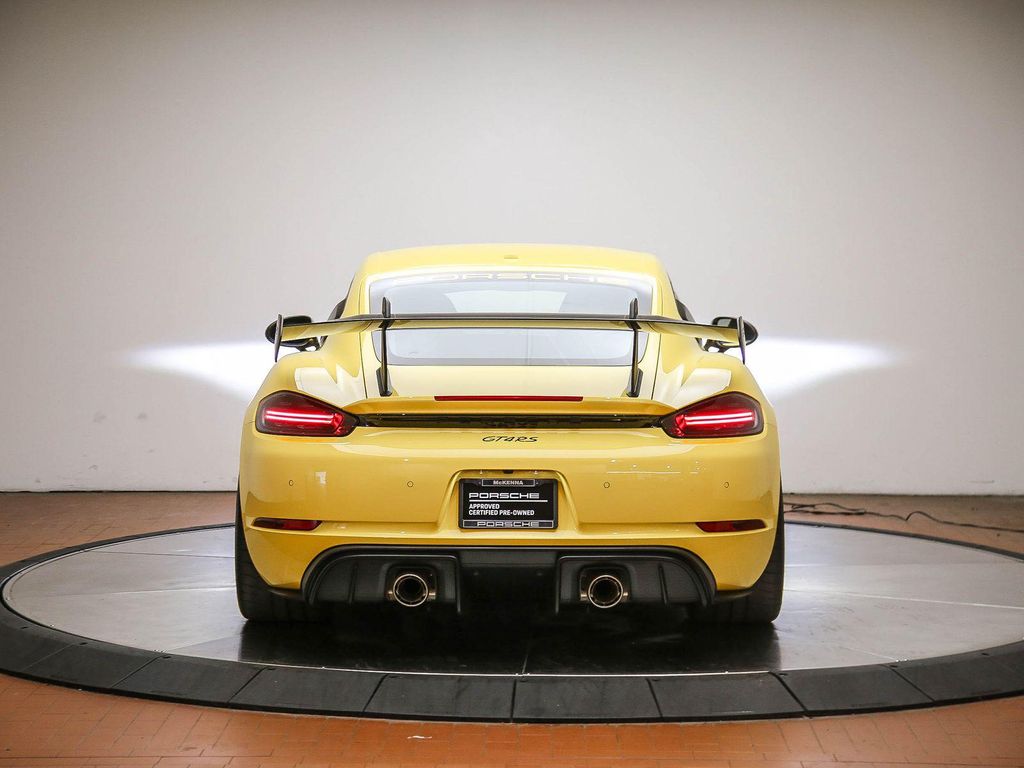 2024 Porsche 718 CAYMAN GT4 RS — фото 9