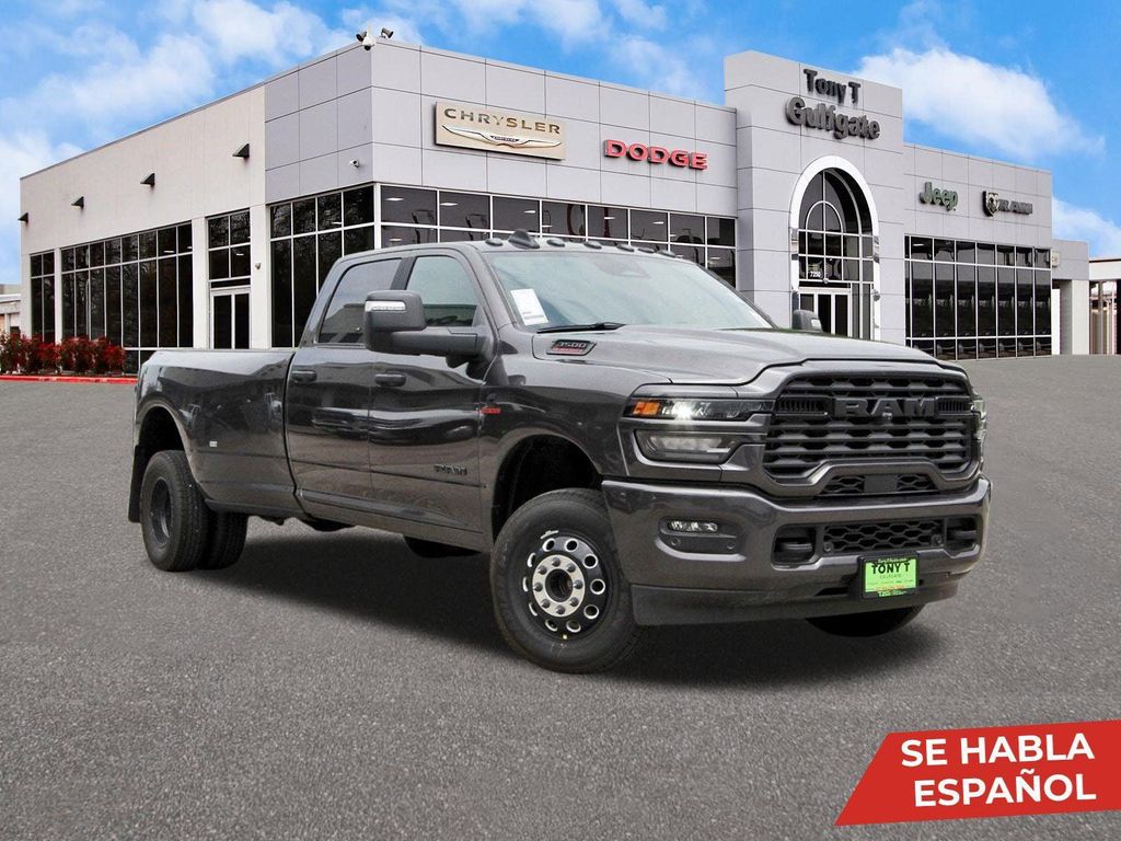 New 2026 RAM 3500 Lone Star Crew Cab 4x4 8' Box