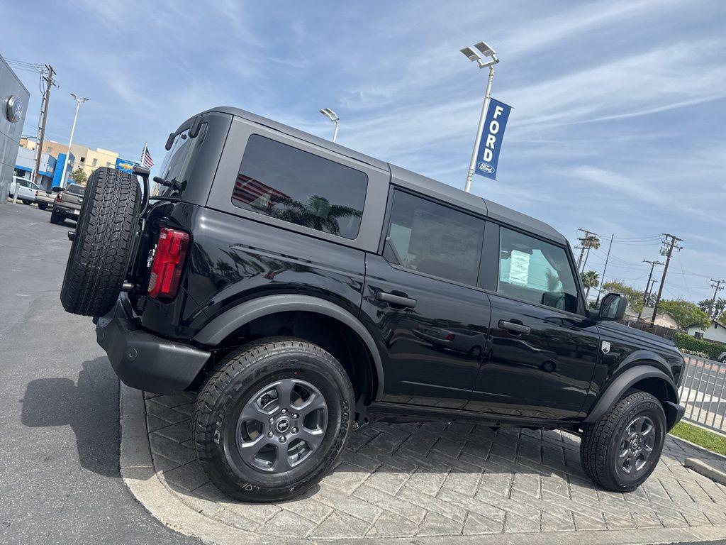 FORD BRONCO - 2