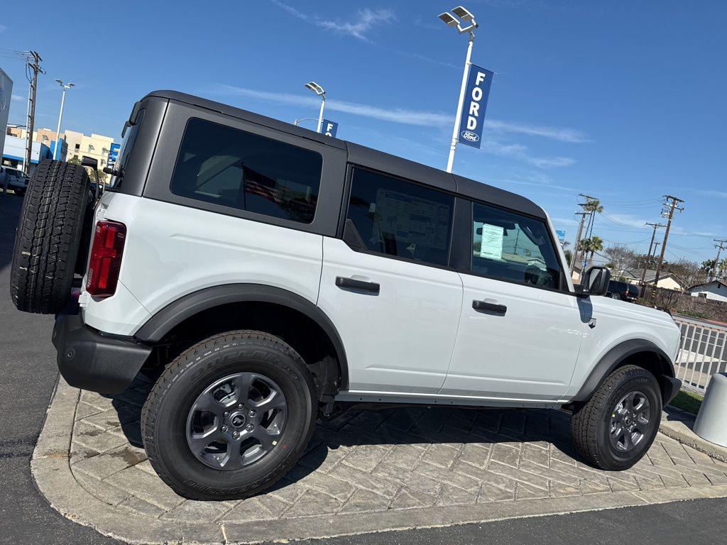 FORD BRONCO - 2