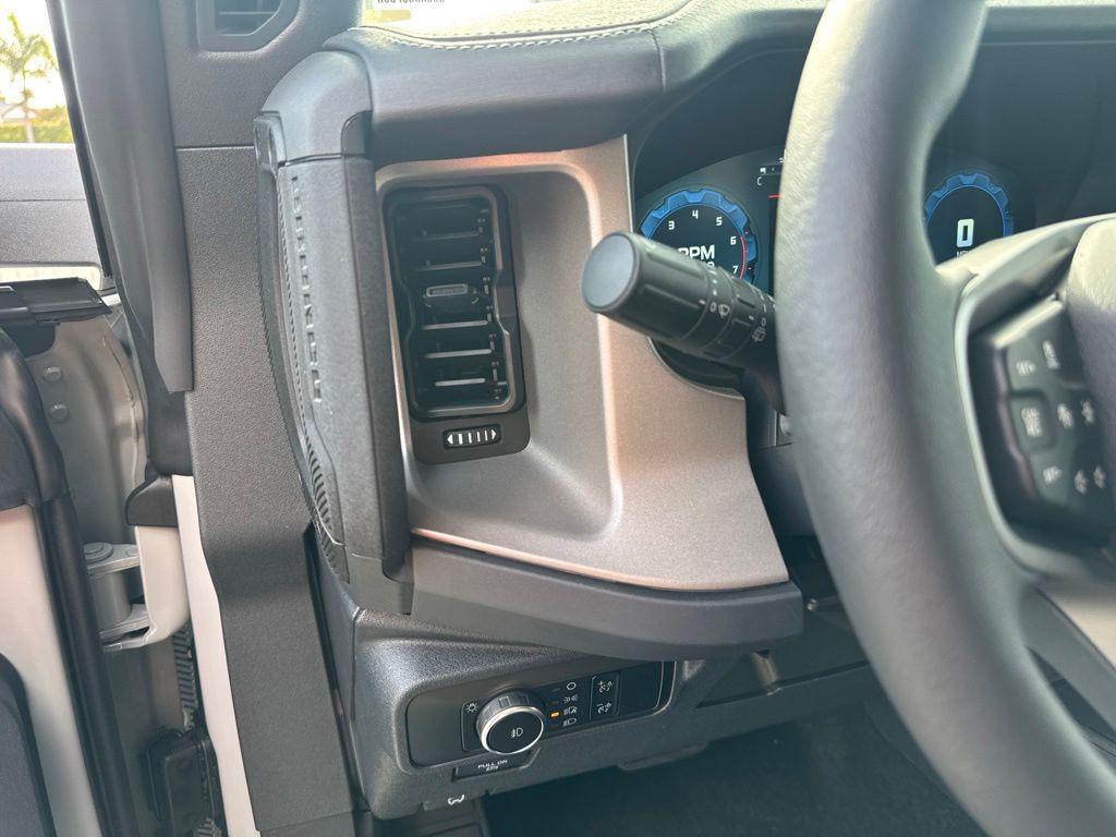 2026 FORD BRONCO OUTER BANKS 缩略图 16