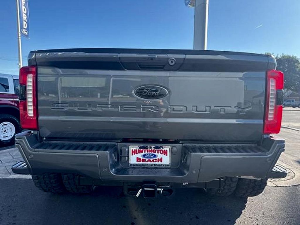 صورة مصغرة 11 لـ 2026 FORD F-450 LARIAT