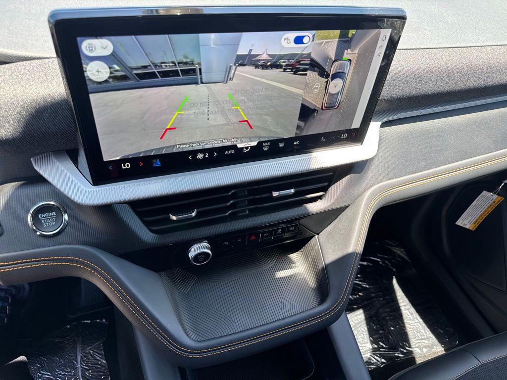 2026 FORD EXPLORER TREMOR 缩略图 24