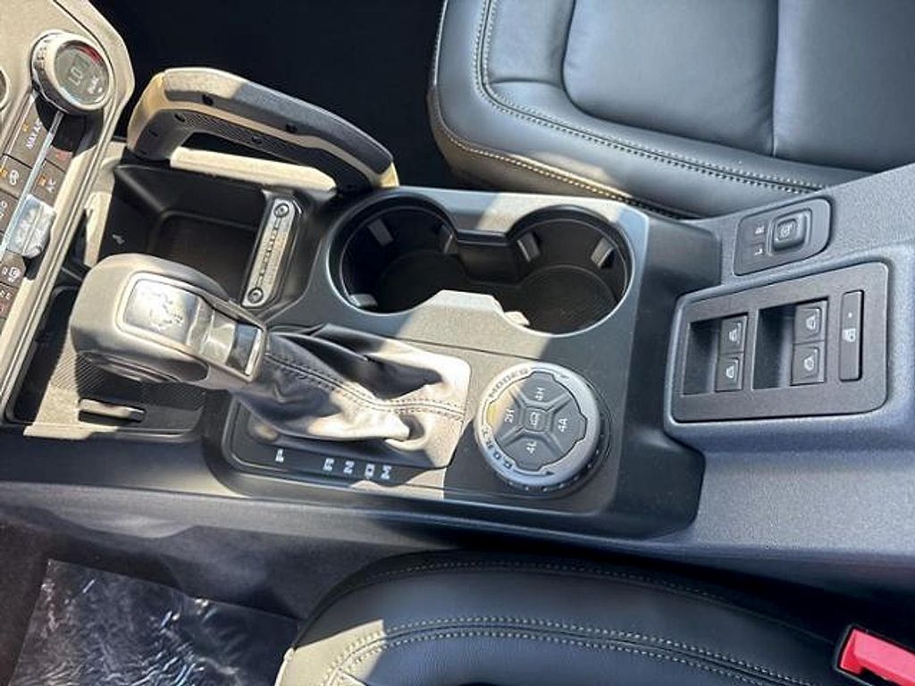 2025 FORD BRONCO BADLANDS — миниатюра 15