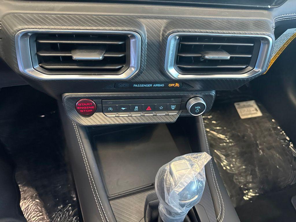 صورة مصغرة 21 لـ 2026 FORD MUSTANG GT PREMIUM