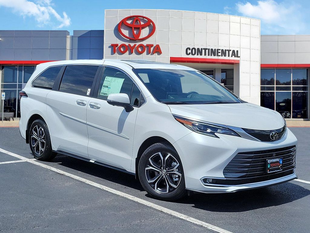 New 2026 Toyota Sienna Platinum