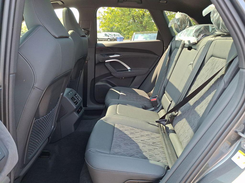2026 AUDI SQ5 3.0T PREMIUM — фото 11