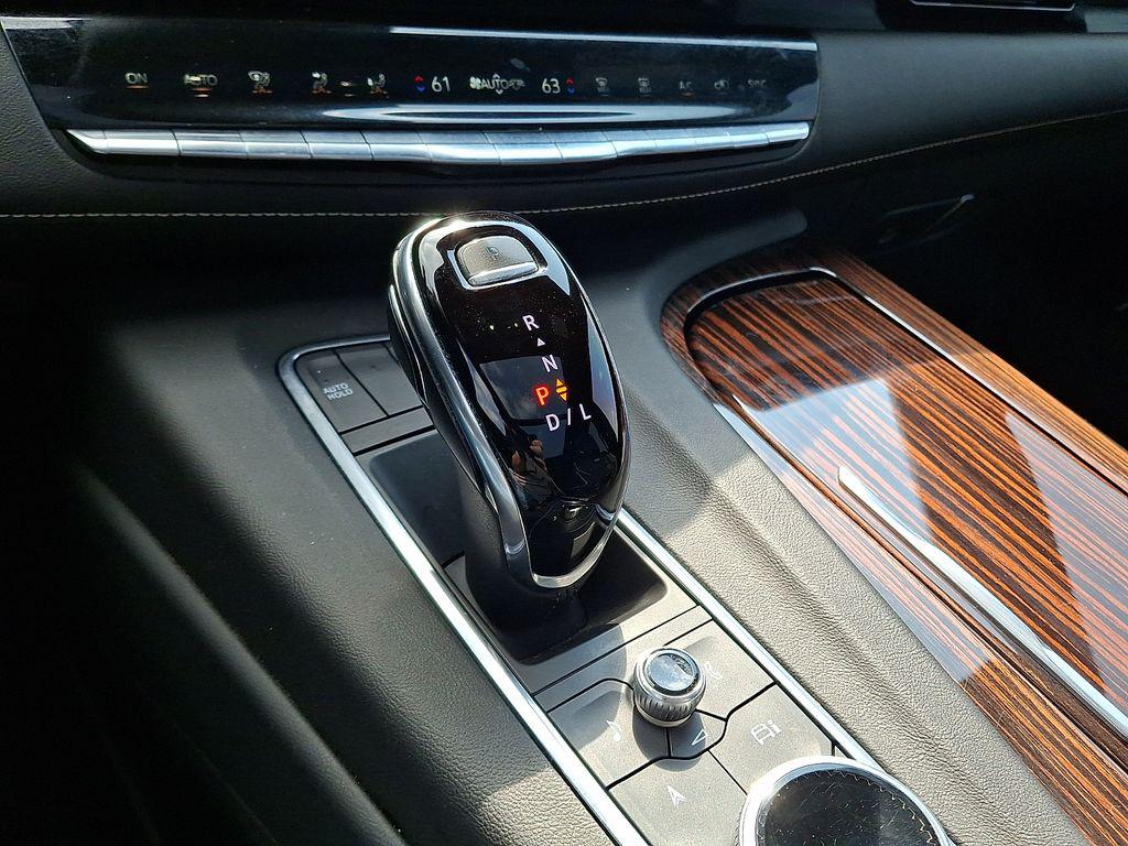 2021 Cadillac ESCALADE PREMIUM LUXURY 缩略图 18