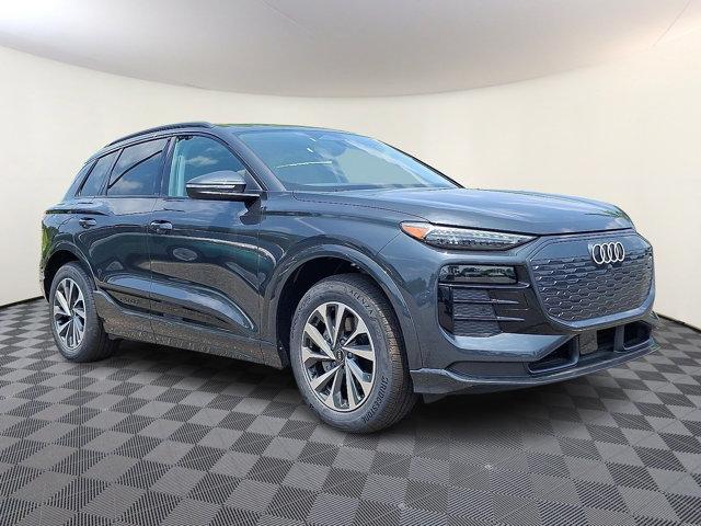 New 2025 Audi Q6 e-tron Premium Plus quattro