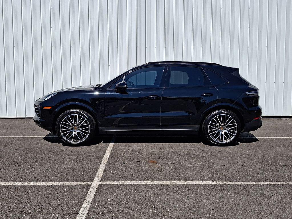 PORSCHE CAYENNE PLATINUM EDITION - 2