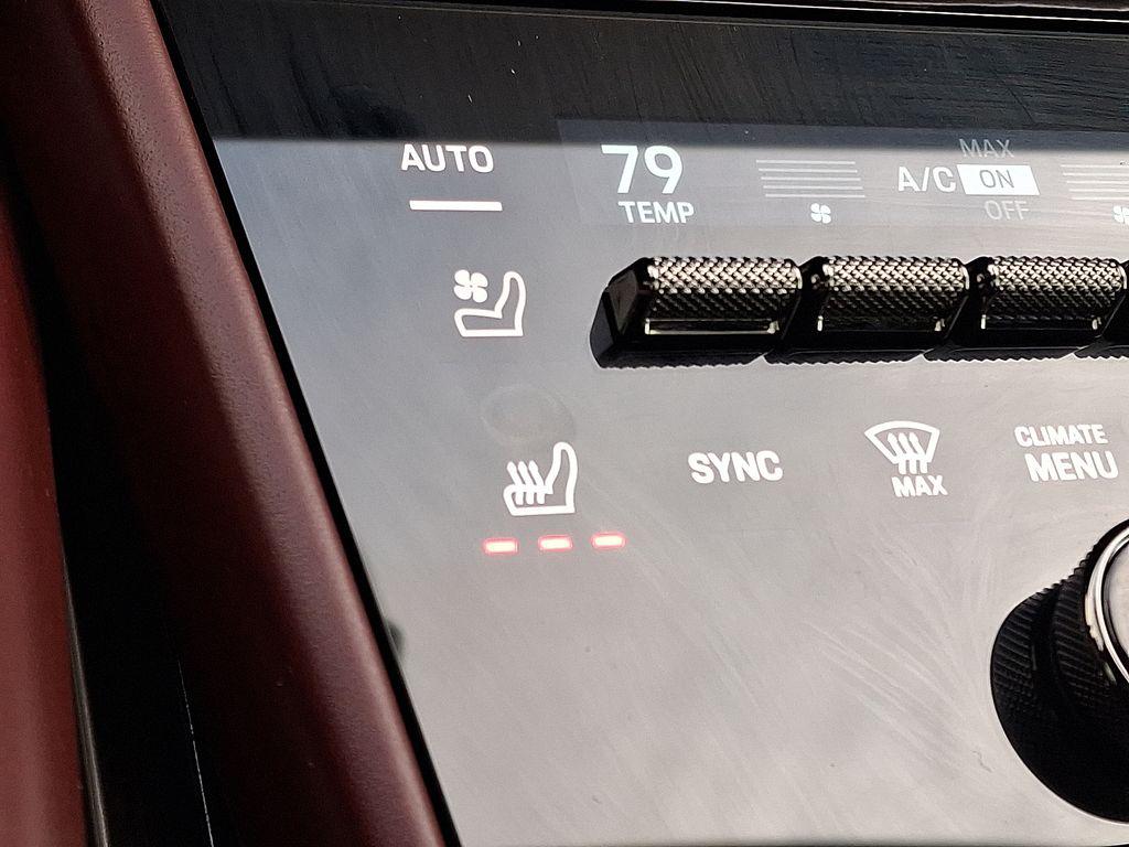 صورة مصغرة 25 لـ 2025 Porsche CAYENNE CAYENNE TURBO E-HYBRID