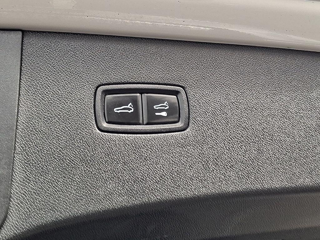 صورة مصغرة 33 لـ 2025 Porsche CAYENNE CAYENNE TURBO E-HYBRID