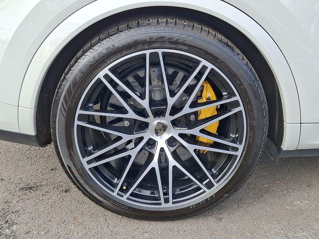 صورة مصغرة 11 لـ 2025 Porsche CAYENNE CAYENNE TURBO E-HYBRID