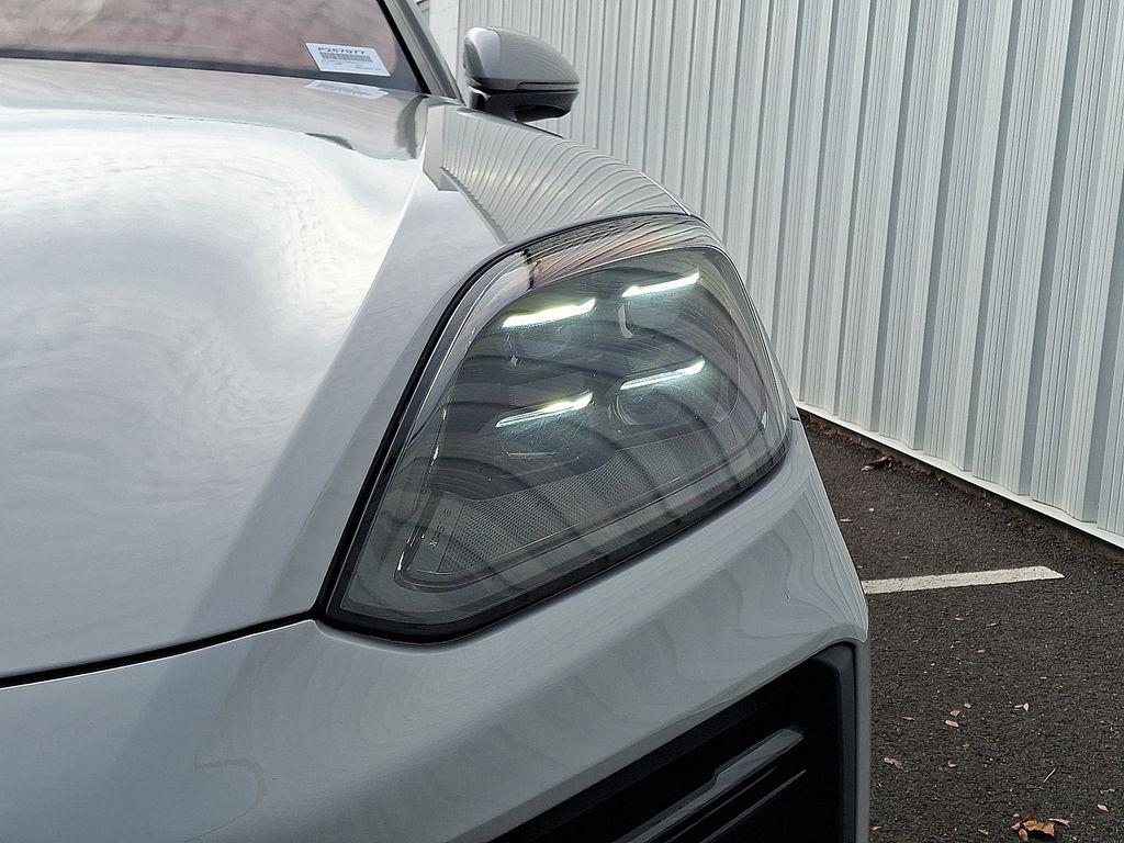 صورة مصغرة 13 لـ 2025 Porsche CAYENNE CAYENNE TURBO E-HYBRID