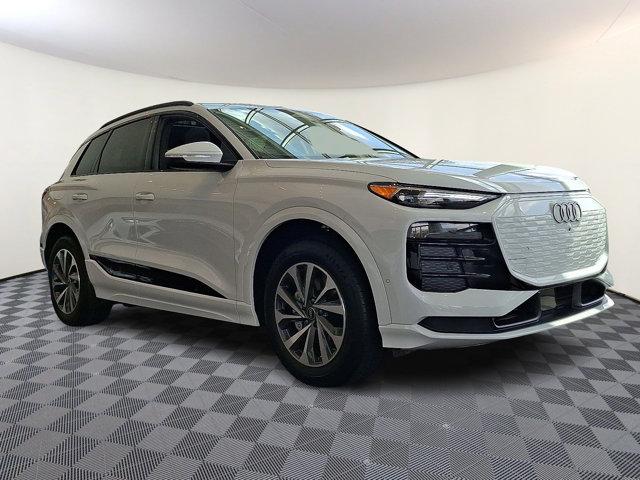 New 2025 Audi Q6 e-tron Premium quattro