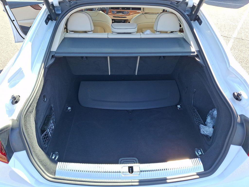 صورة مصغرة 30 لـ 2023 AUDI A5 SPORTBACK PREMIUM PLUS