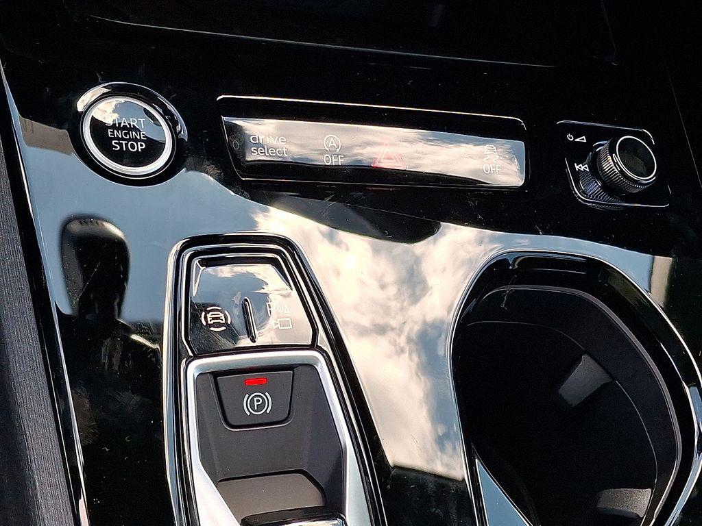 2025 AUDI A5 PREMIUM PLUS TFSI QUATTRO S TRONIC 缩略图 16