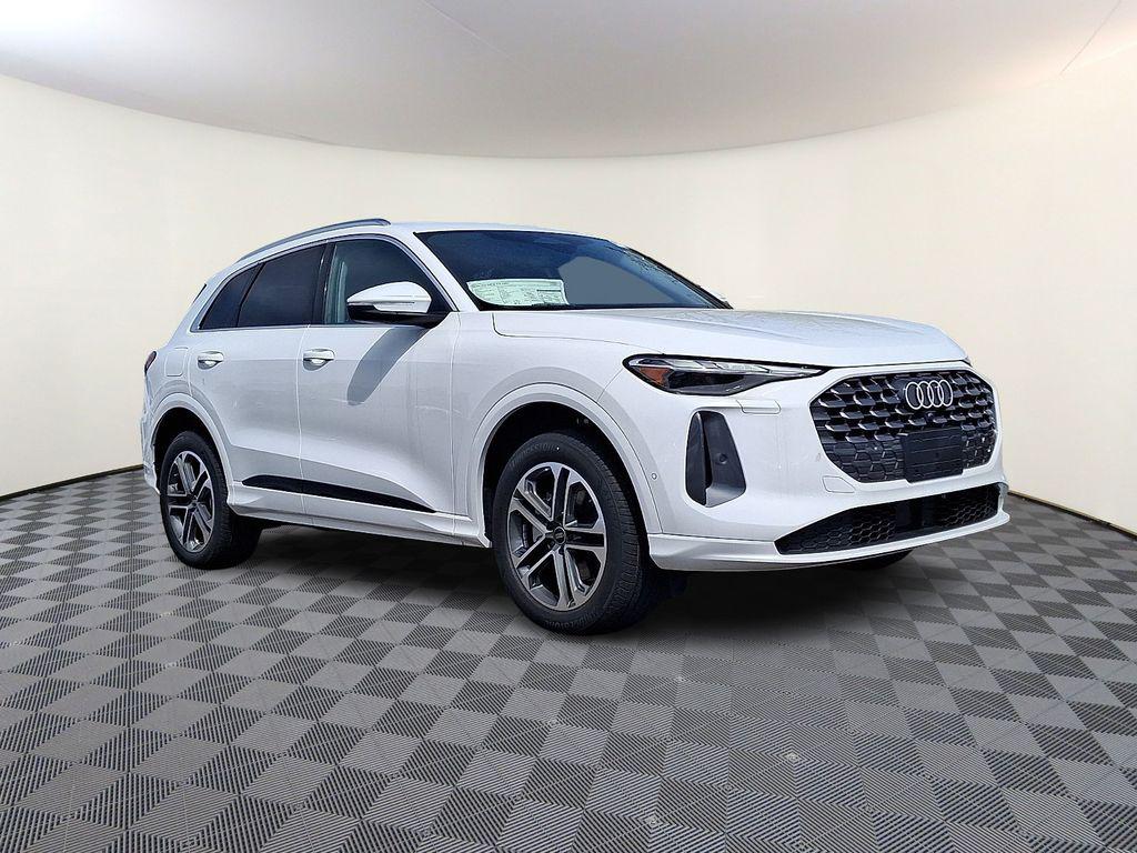 New 2025 Audi Q5 Premium TFSI quattro S tronic