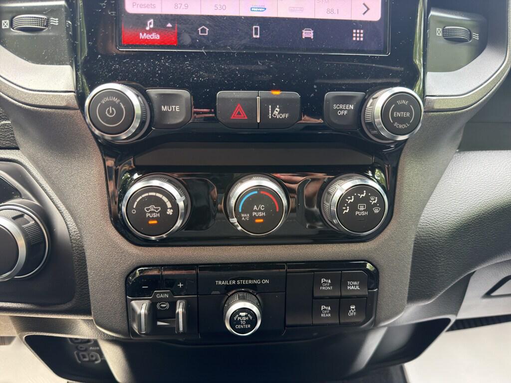 2025 RAM 1500 TRADESMAN — миниатюра 17