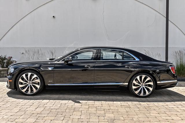 2026 Bentley FLYING SPUR AZURE — фото 10