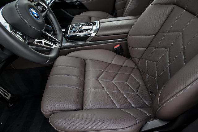 2024 BMW I7 XDRIVE60 — миниатюра 19