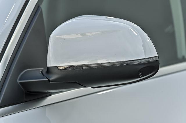 2026 BMW X7 XDRIVE40I photo 9