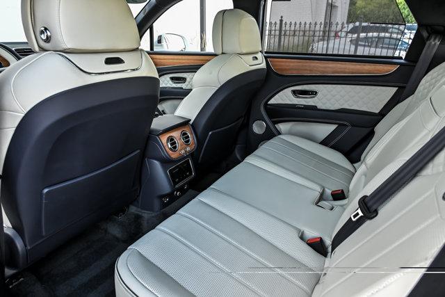 2023 Bentley BENTAYGA AZURE 缩略图 22