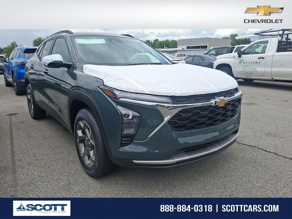 New 2026 Chevrolet Trax LT
