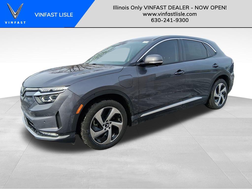 New 2025 VinFast VF 8 Eco