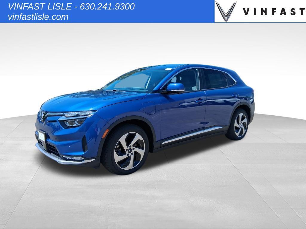 New 2025 VinFast VF 8 Eco