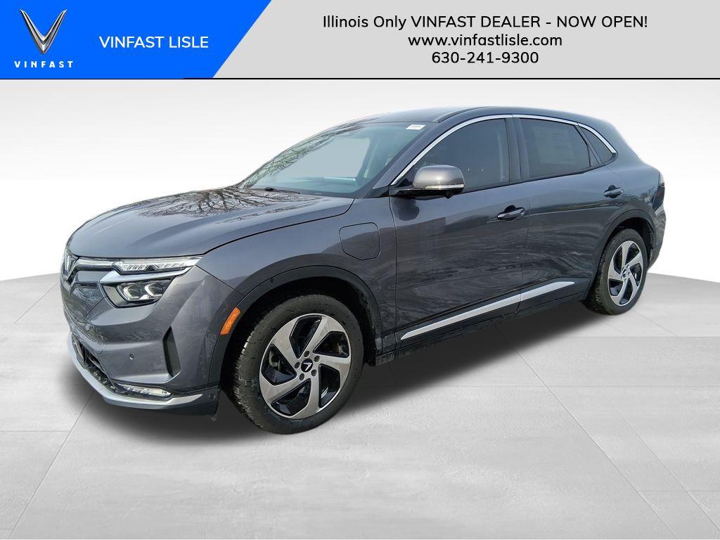 New 2025 VinFast VF 8 Eco