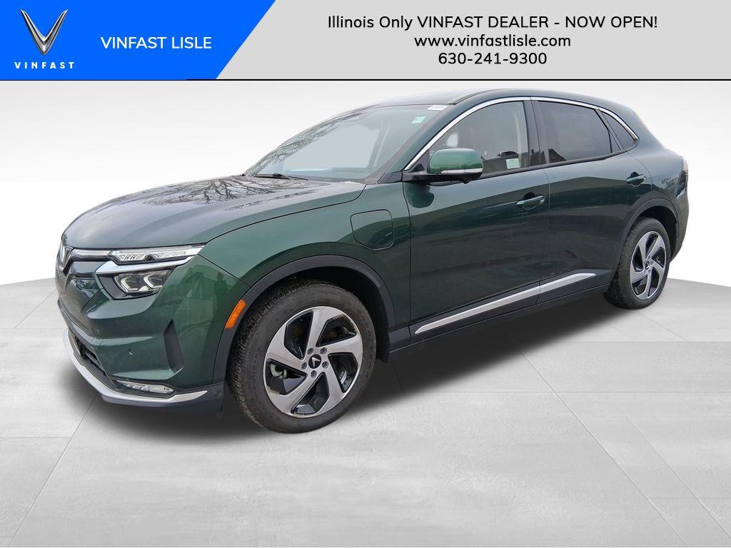 New 2025 VinFast VF 8 Eco