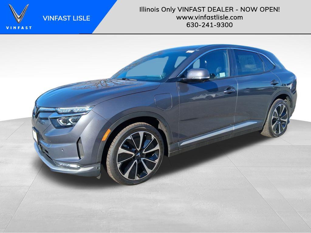 New 2025 VinFast VF 8 Eco