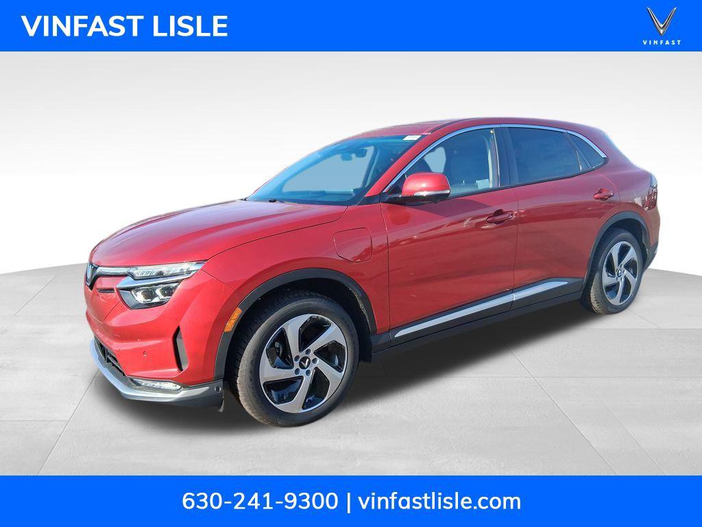 New 2025 VinFast VF 8 Eco
