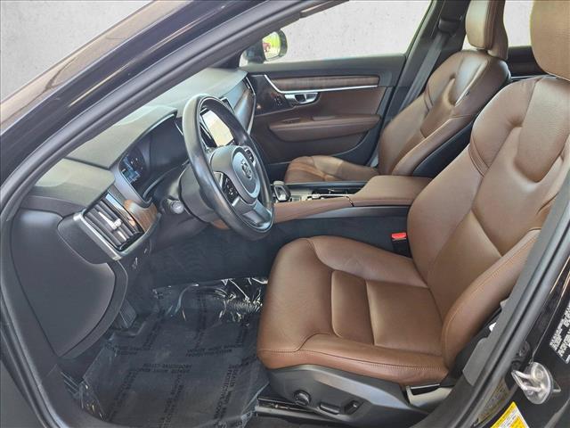 2022 Volvo V90 CROSS COUNTRY B6 — миниатюра 25