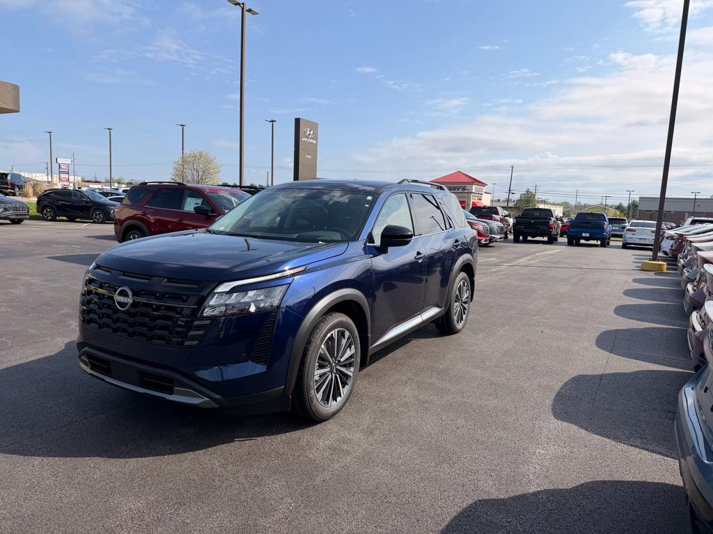 New 2026 Nissan Pathfinder Platinum