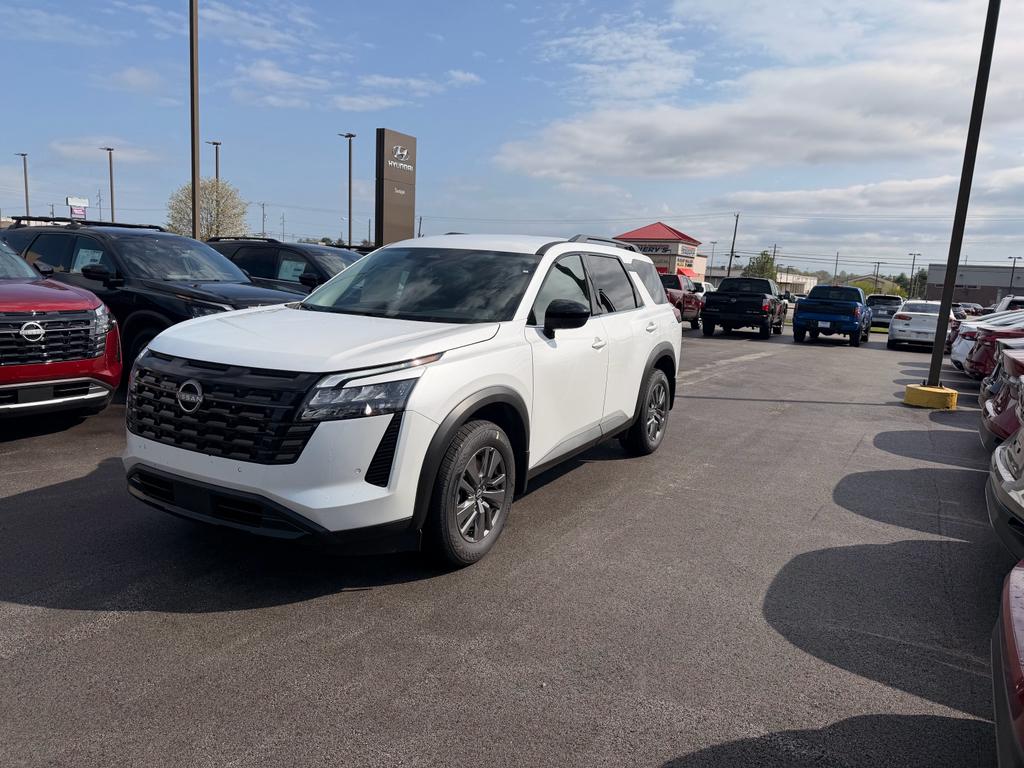 New 2026 Nissan Pathfinder SV