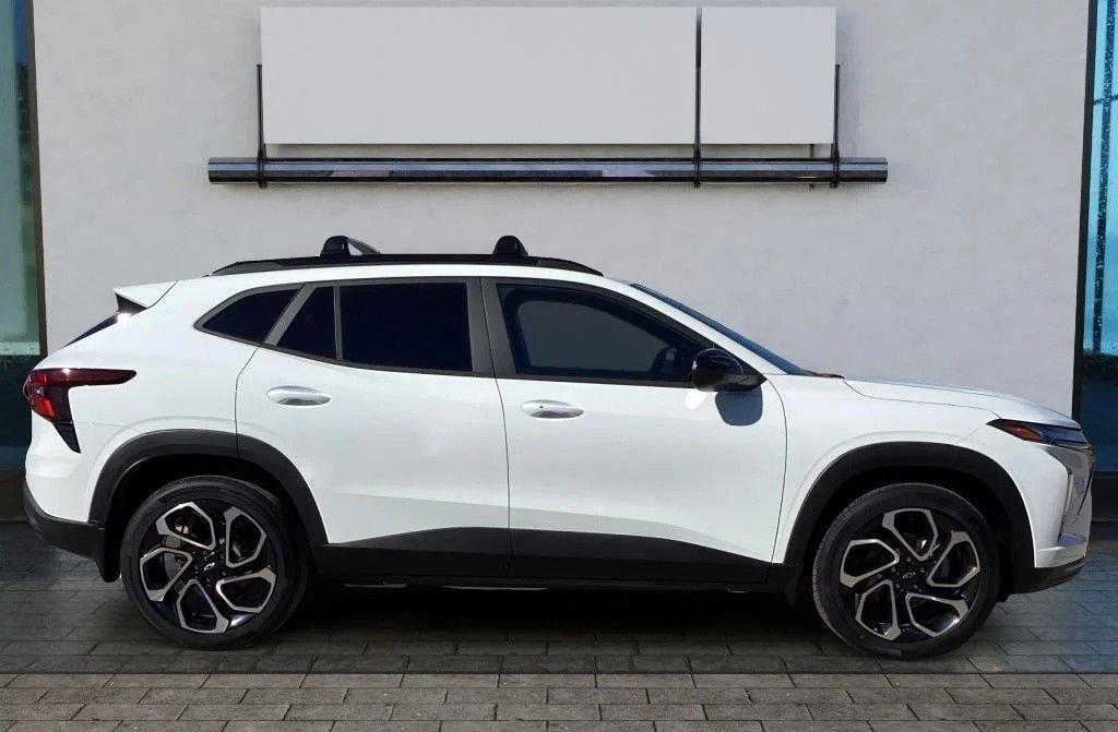 New 2026 Chevrolet Trax FWD 2RS