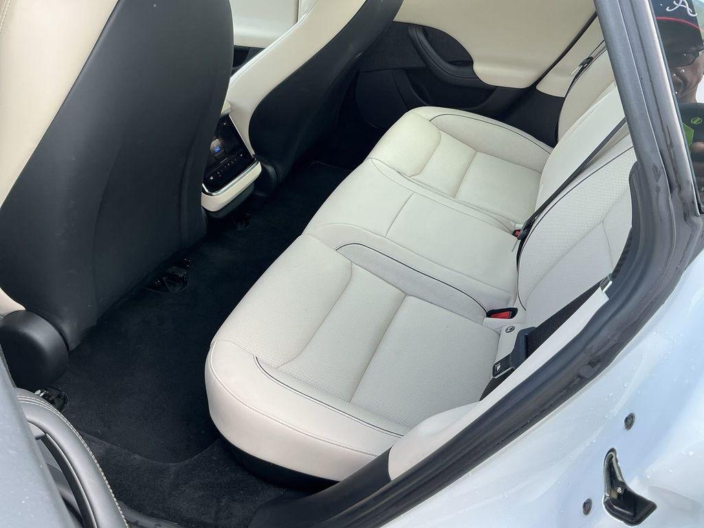 TESLA MODEL S PLAID - 7