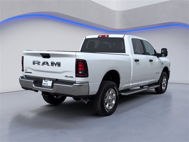 2025 RAM 2500 BIG HORN — миниатюра 11