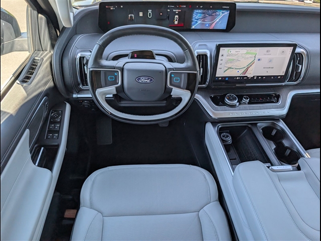 2025 FORD EXPEDITION PLATINUM — миниатюра 18