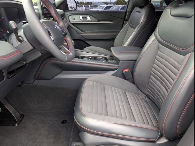 صورة مصغرة 21 لـ 2025 FORD EXPLORER ST-LINE
