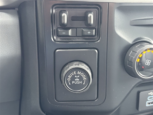 2024 FORD F-250 XL 照片 8